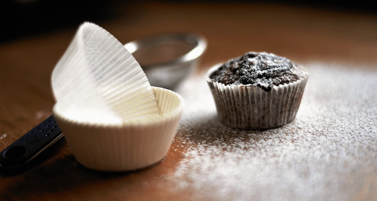 The Chemistry of Baking Powder vs. Baking Soda